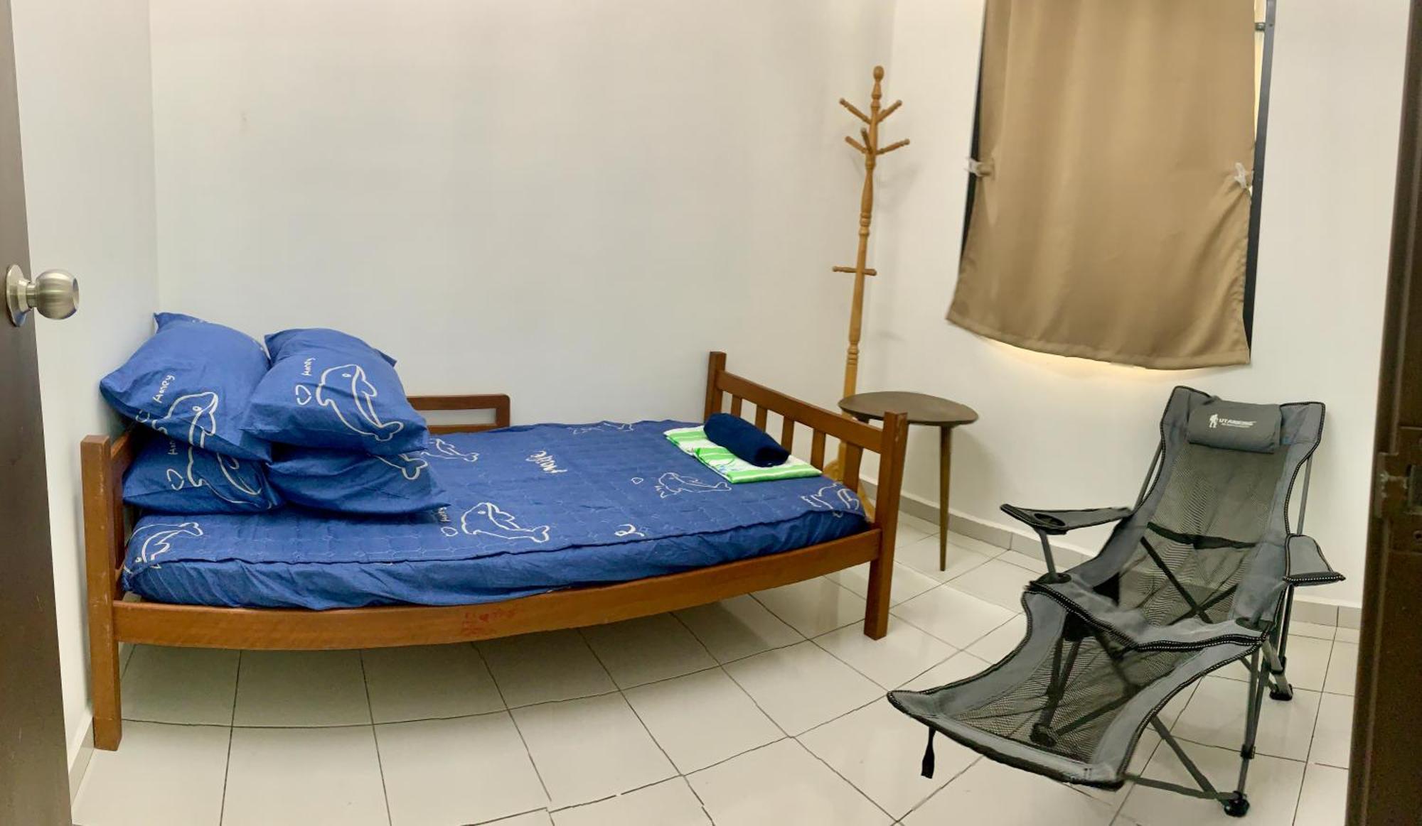 Homestay Cikgu Nora Near Uthm Kptm Kktm Ipg Moslim Onli Kampong Seri Gading Exterior foto